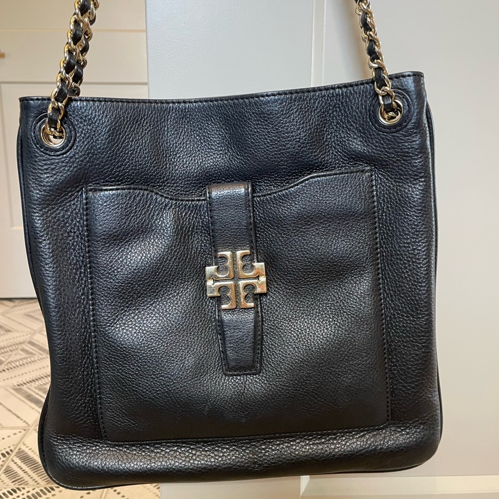 Tory Burch Plaque Swingback Purse